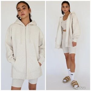 Aritzia TNA Cozy Fleece Boyfriend Zip-Up Hoodie